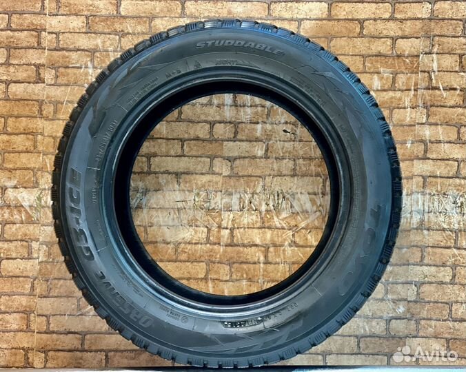 Toyo Observe G3-Ice 235/55 R17