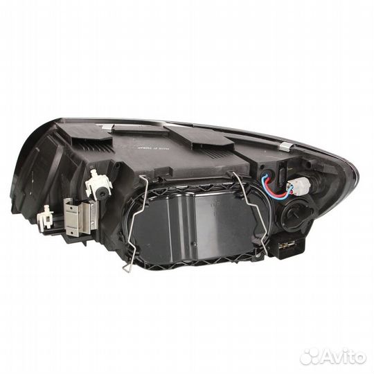 Фара правая Volvo S40