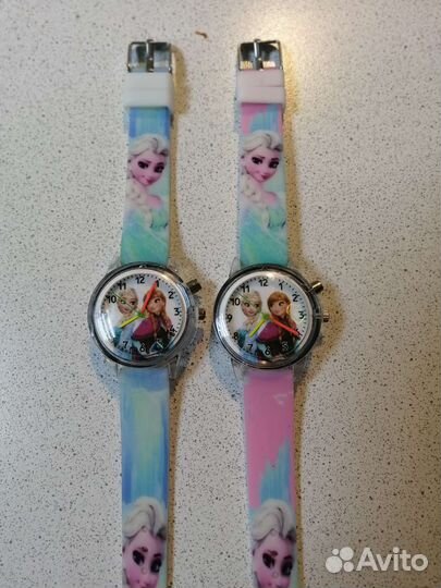Часы с подсветкой Эльза холодное сердце