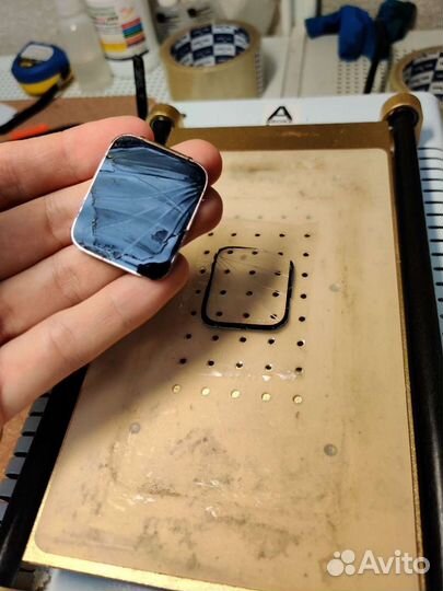 Замена стекла часов Apple Watch (Переклейка)