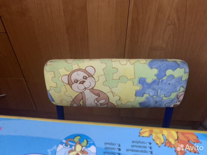 Детский стол со стулом