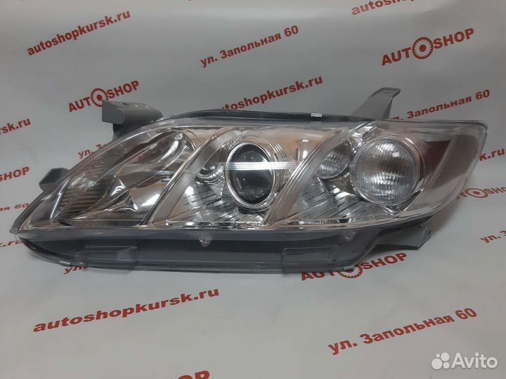Фара передняя Toyota Camry 40