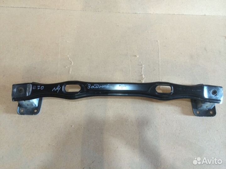 Усилитель бампера BMW X5 E70