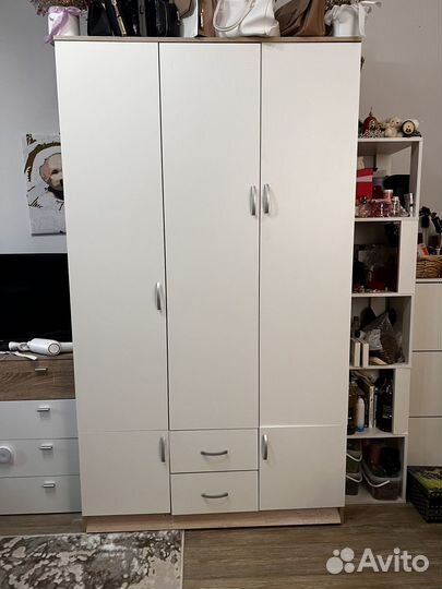 Шкаф 3 створчатый