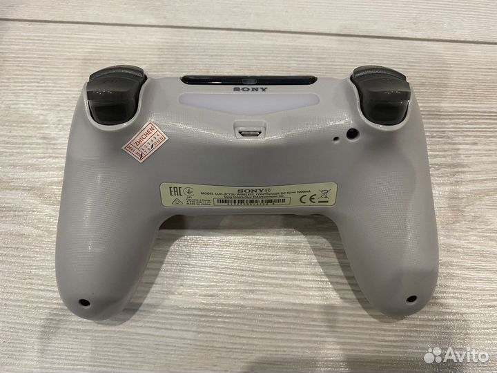 Джойстик DualShock Sony PS4
