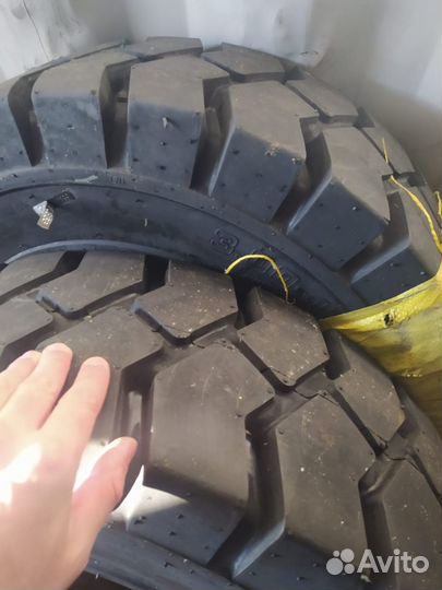 Спецшина Volex 300-15 forklift 20PR