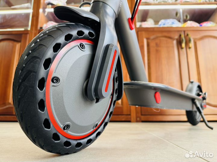 Электросамокат Aovo Pro 2025