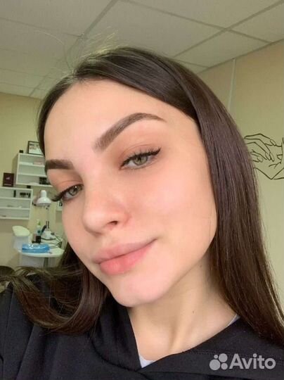 Наращивание ресниц/укладка бровей