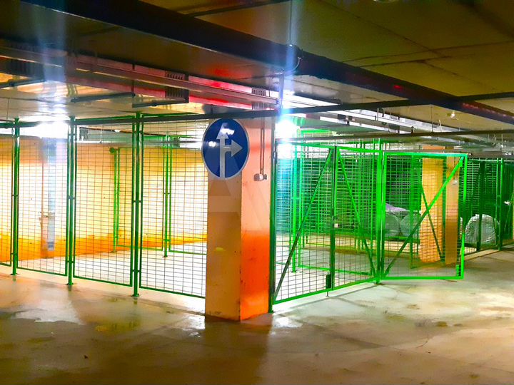 Машиноместо, 18 м²