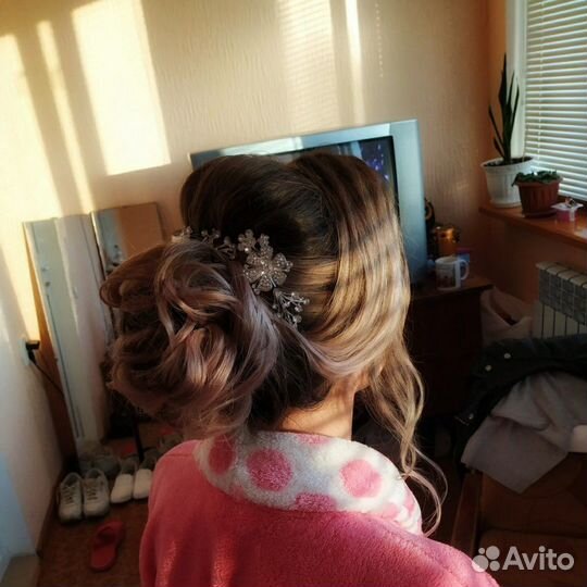 Макияж и прическа