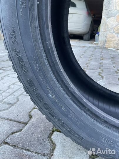 Nokian Tyres Hakkapeliitta 8 SUV 235/55 R19 105T