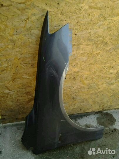 Продам крыло на Mitsubishi Lancer X