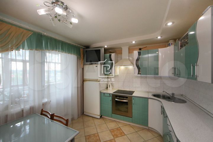 3-к. квартира, 71,6 м², 8/14 эт.