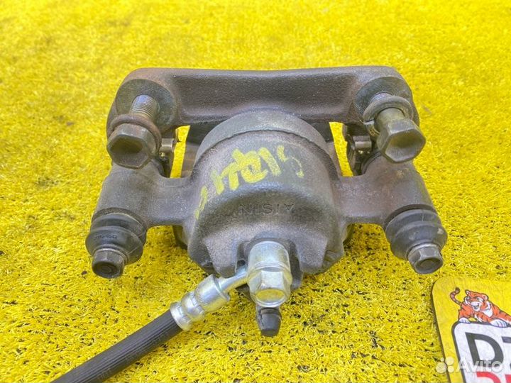 Суппорт передний левый Suzuki Jimny Wide/Jimny 145592