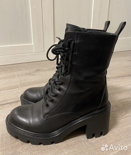 Ботинки зимние женские