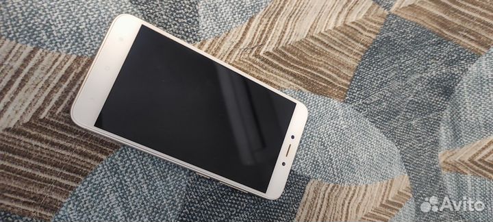 Xiaomi Redmi 4X, 3/32 ГБ
