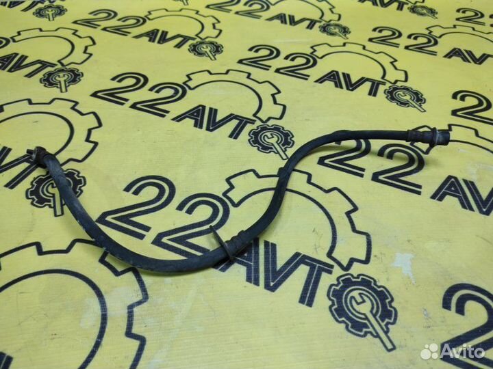 Шланг тормозной передний правый Toyota Vista Ardeo