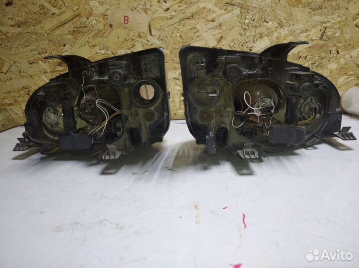 Фары галогеновые Ford Focus 2 2005-2008