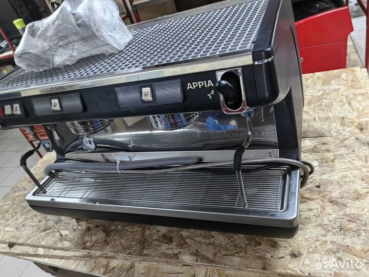 Кофемашина nuova simonelli appia life 2gr v