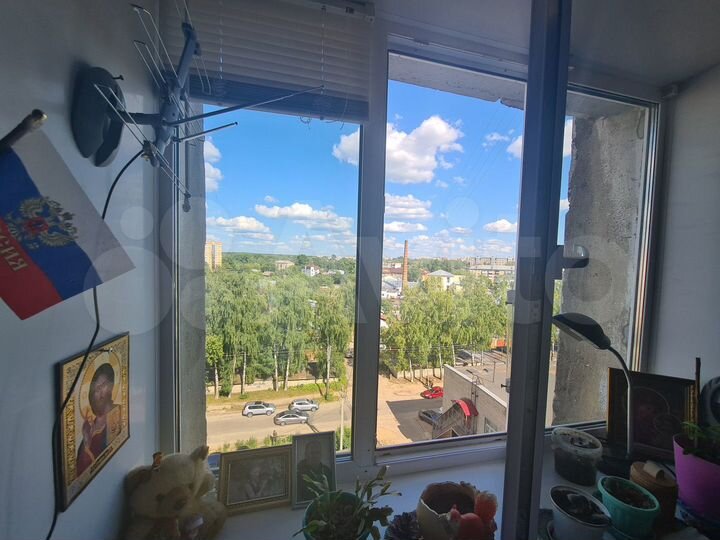 Комната 13 м² в 8-к., 8/9 эт.