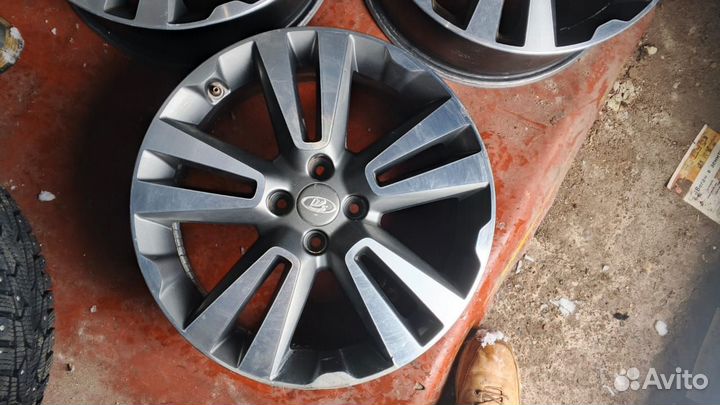 Диски литые r17 LADA vesta sw cross