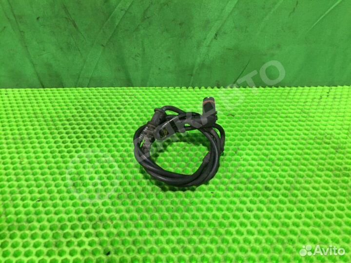 Датчик ABS передний левый Mercedes-Benz S W221