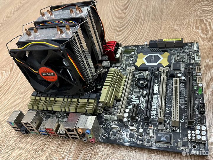 Asus Sabertooth 990FX r1.0+Amd FX8350+HyperX 32GB