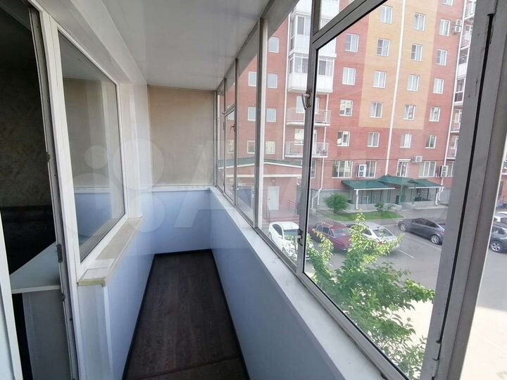 2-к. квартира, 53 м², 2/5 эт.