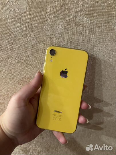 iPhone Xr, 64 ГБ
