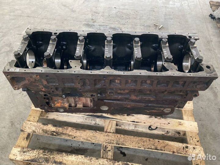 Блок цилиндров MAN TGA