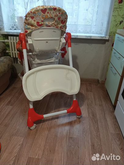 Стульчик для кормления