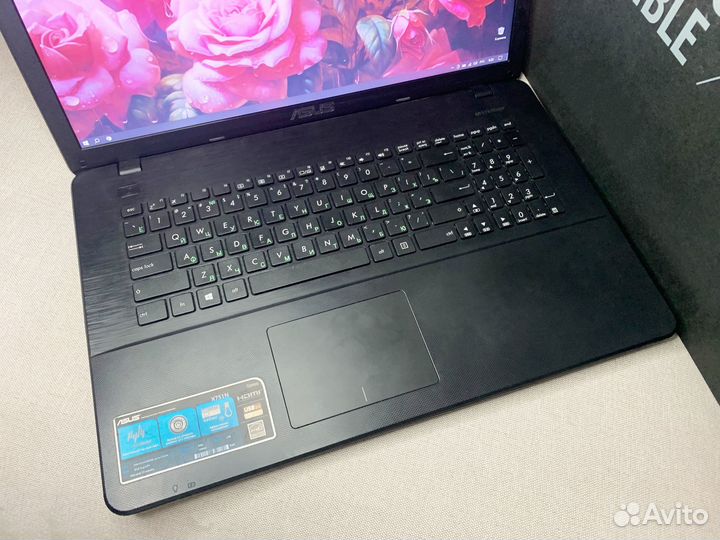 Игровой ноутбук Asus 17' / 12GB/ SSD500/ 920MX