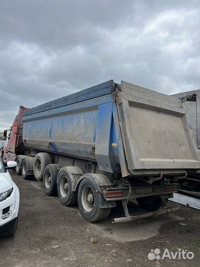 Volvo VNL 64T с полуприцепом, 2003