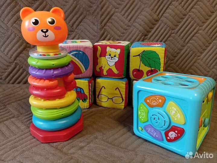 Развивающие игрушки для малышей