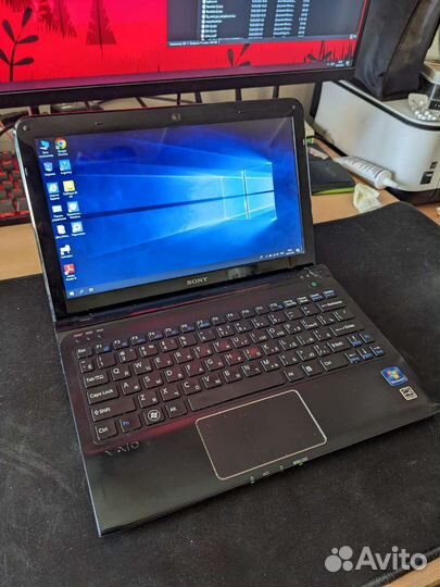 Ноутбук sony vaio SVE111A11V