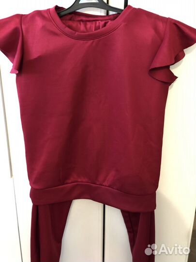 Костюм спортивный