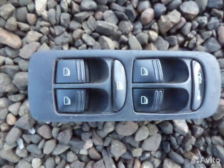 Блок упр. стеклоподьемниками Porsche Cayenne 955