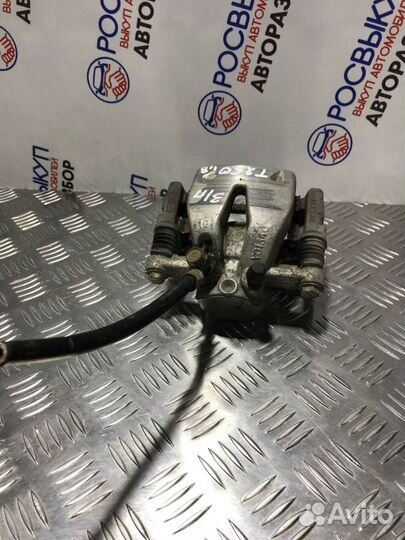 Суппорт Toyota Avensis 2 T250