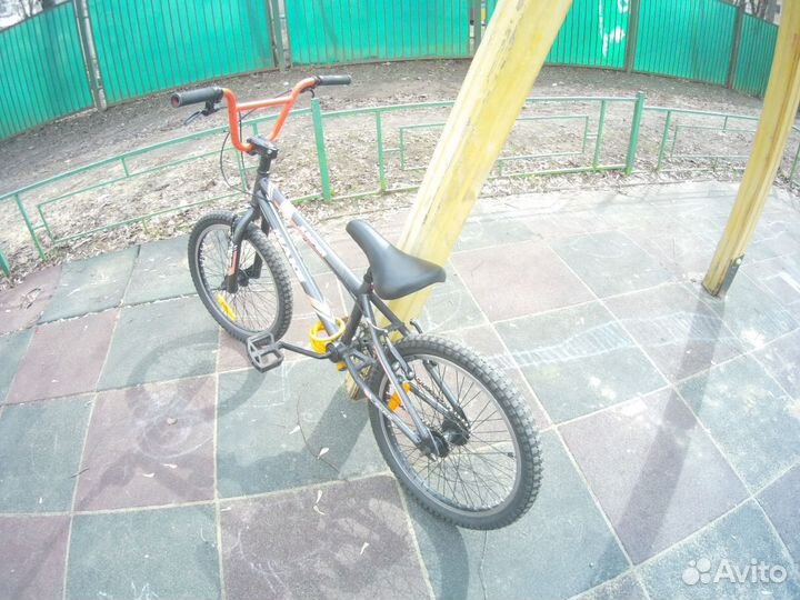 Велосипед BMX