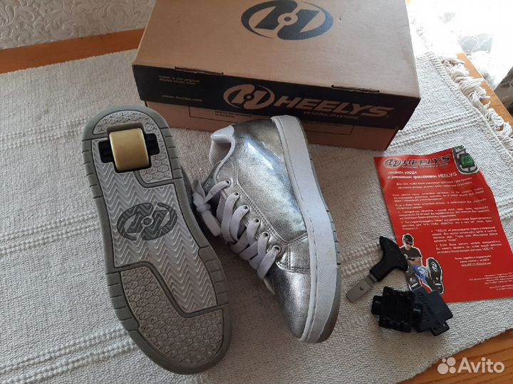 Кроссовки с роликом heelys 38-39
