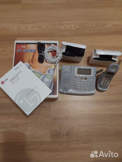 Стационарный телефон LG