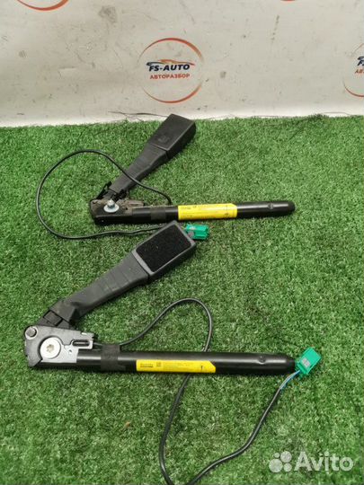 Замок ремня безопасности передний Opel Astra H