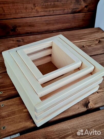 Набор деревянных ящиков