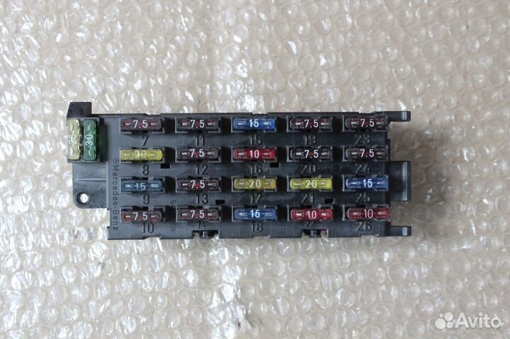Блок предохранителей Mercedes A1405451101