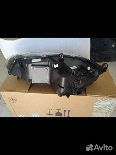 Фара Правая бмв Х5 Е70 BMW X5 E70 стиль G05