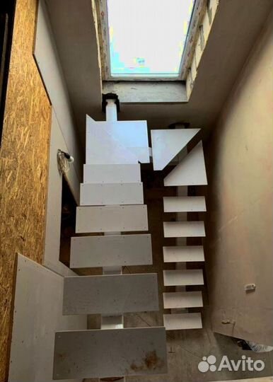 Лестница из листового металла