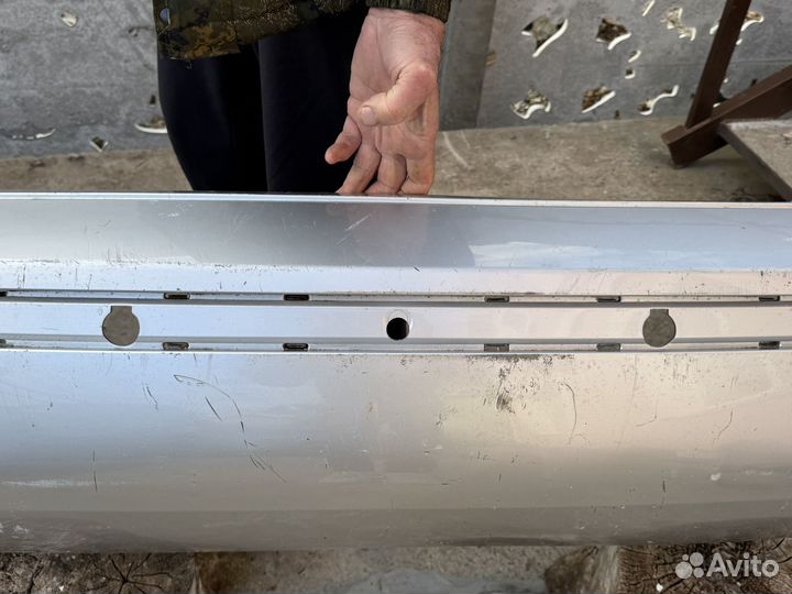 Бампер задниц skoda superb