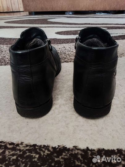 Ботинки зимние кожанные