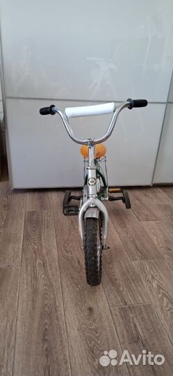 Детский велосипед 12