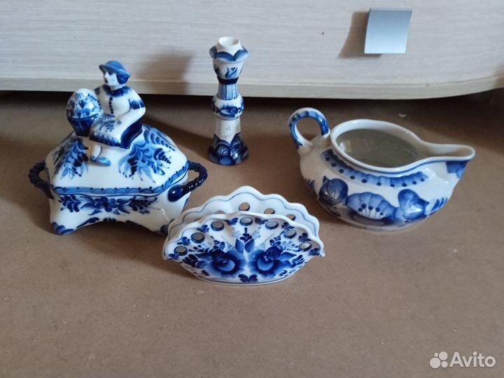 Гжель посуда